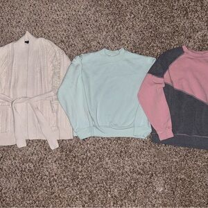 XS/S Women’s Sweaters